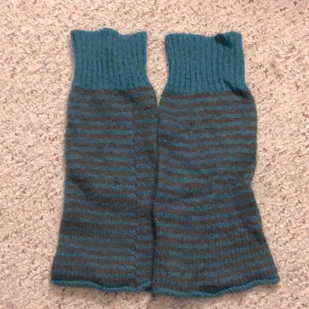 Knit leg warmers